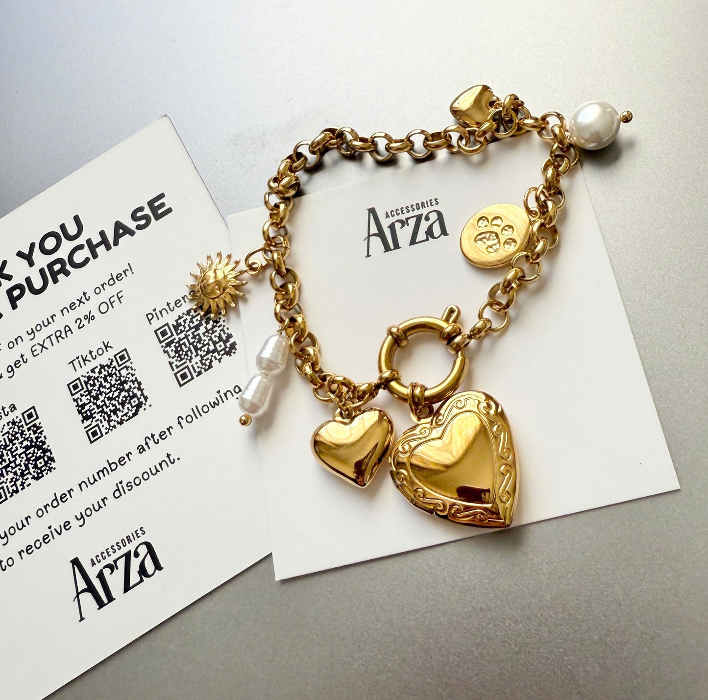 Affordable Bracelets for Women | Gold Trendy Bold Heart Charm Adjustable Size | Everyday & Gift Wear | Arza Accessories