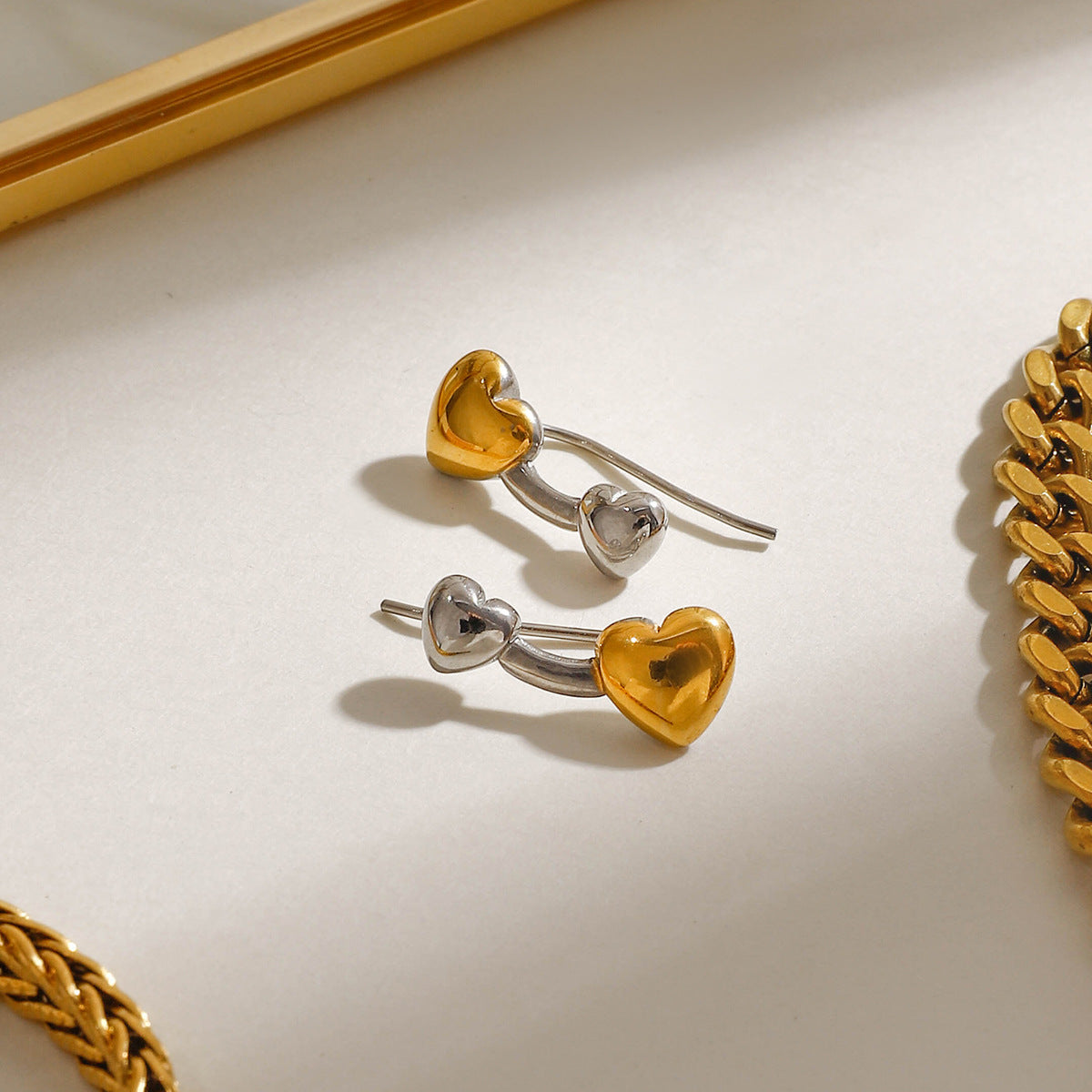 Gold and silver two-tone heart earrings for women, hypoallergenic 0.75cm design for sensitive ears 8