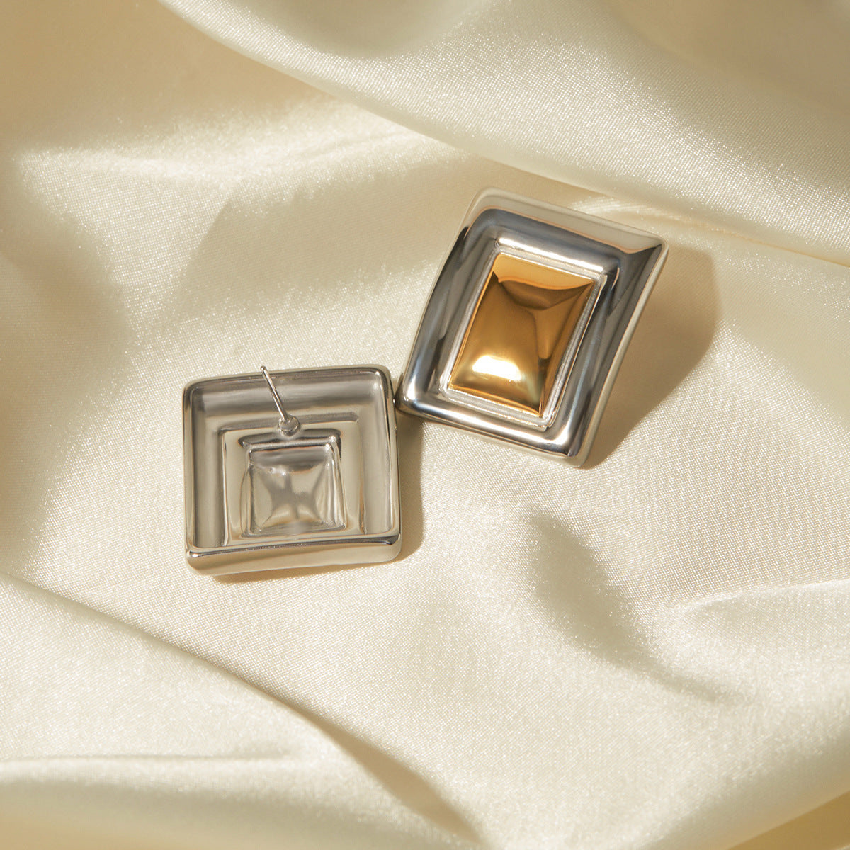 Gold and silver-tone oversized rectangle statement earrings (3.27cm) with modern geometric design9