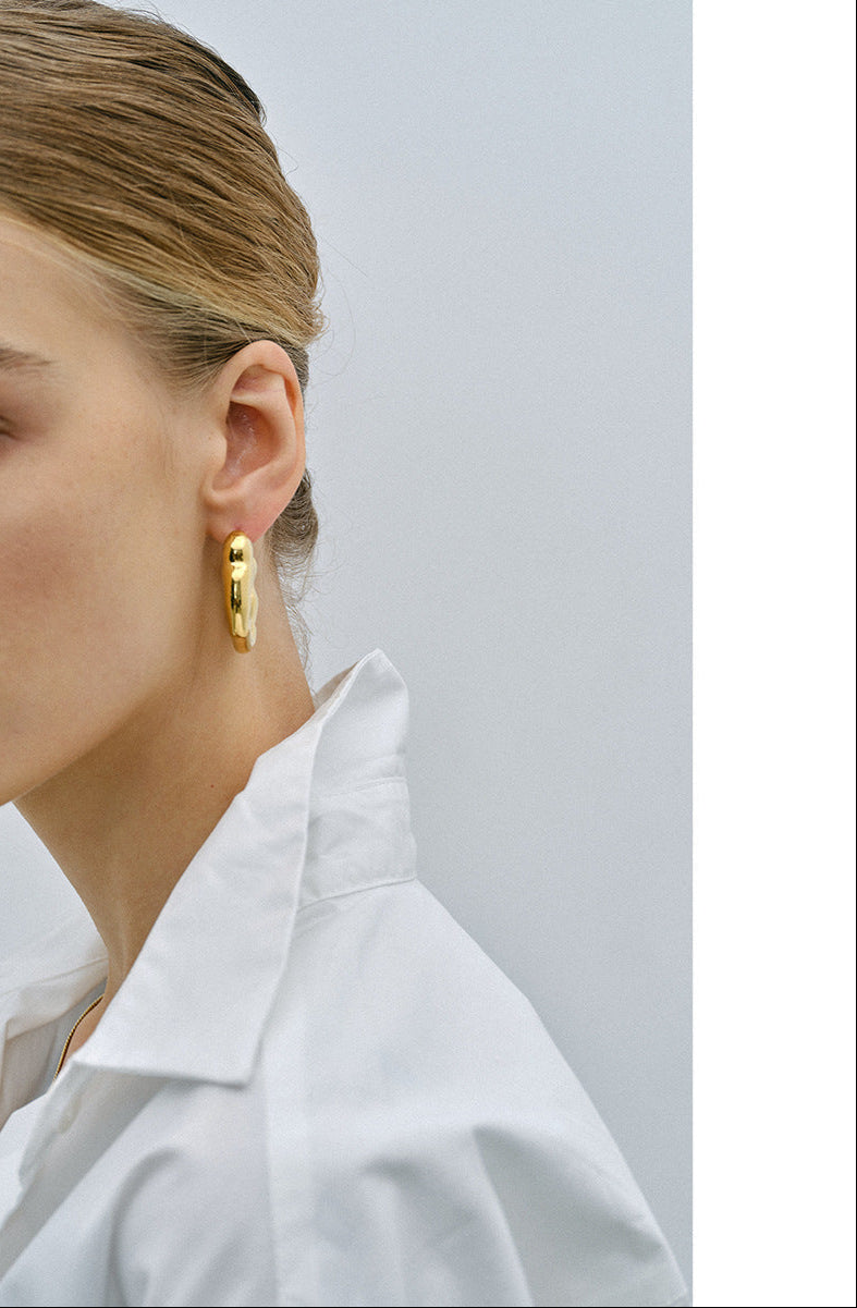 Trendy 3.8cm gold and silver two-tone hoop earrings by Arza Accessories - waterproof stainless steel everyday and party jewelry 9
