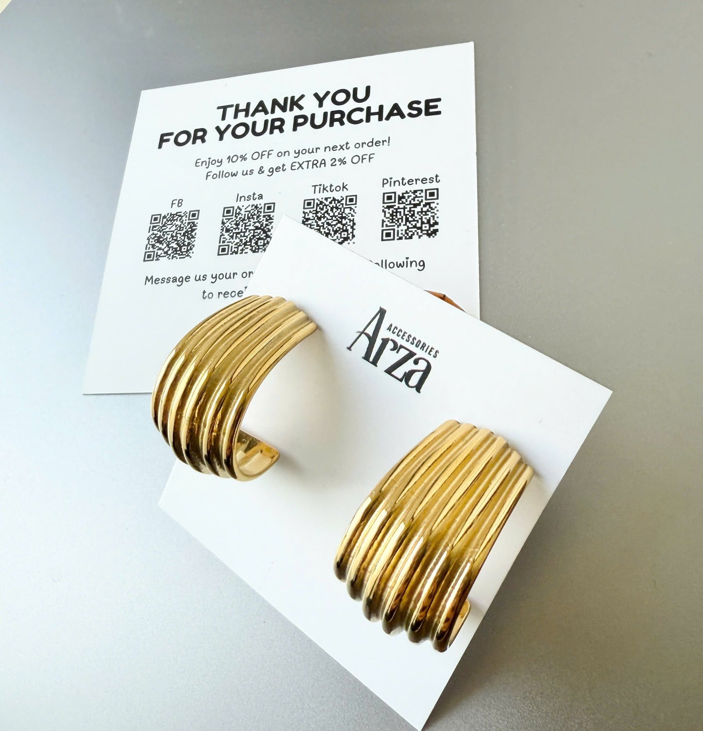 Gold-tone stainless steel geometric statement earrings, 2.76cm, lightweight and hypoallergenic. 698