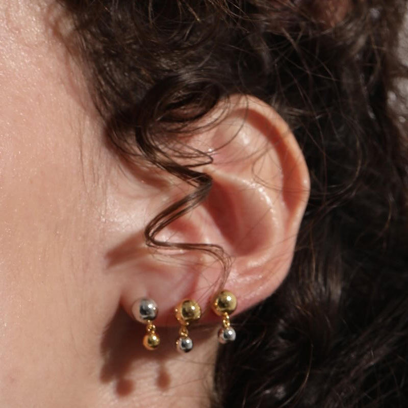 Gold-tone stainless steel round bead stud earrings, 1.46cm diameter, lightweight and hypoallergenic. 4