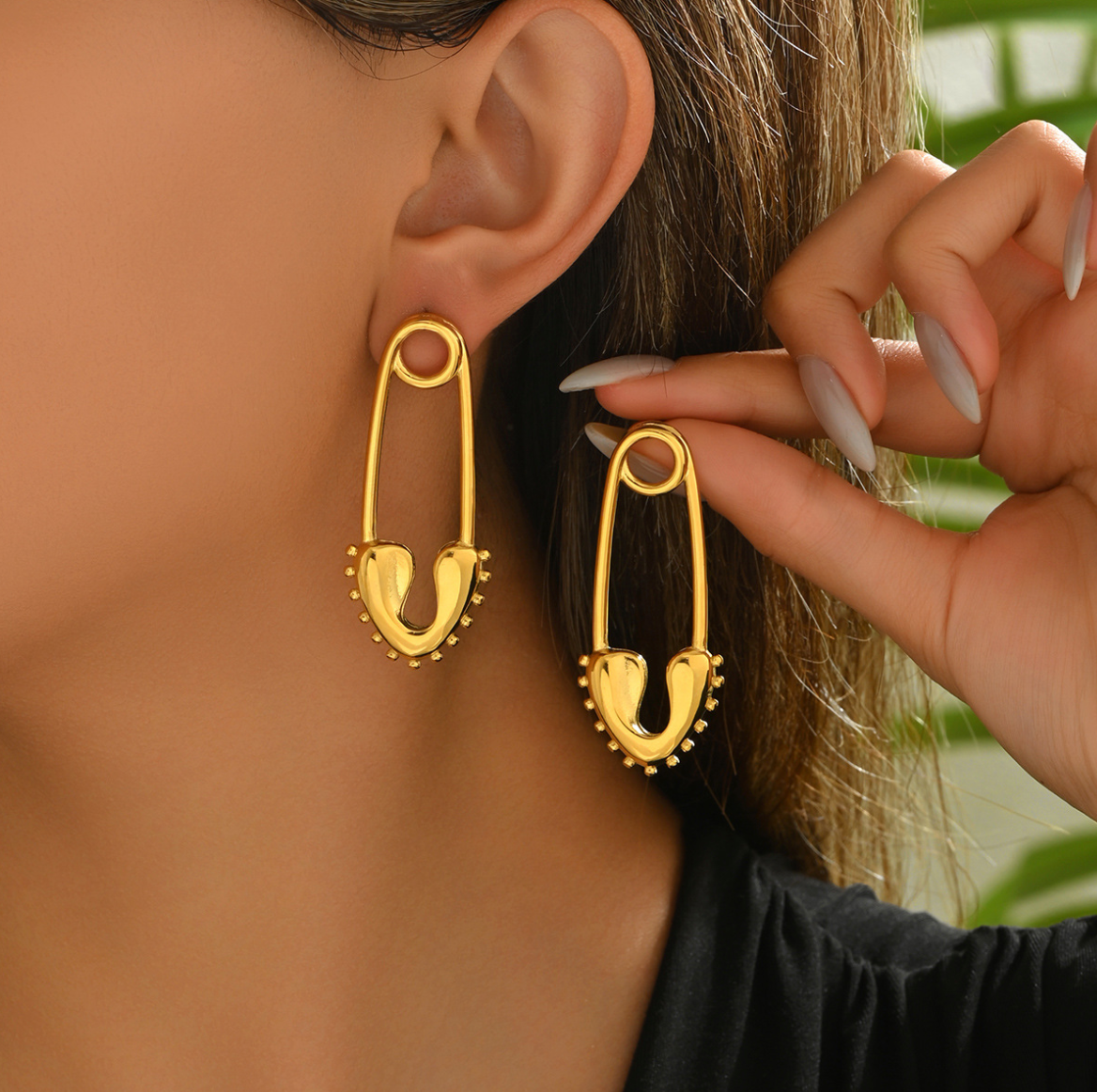 Gold-tone stainless steel minimalist safety pin earrings, 5.51cm length, edgy everyday jewelry 32