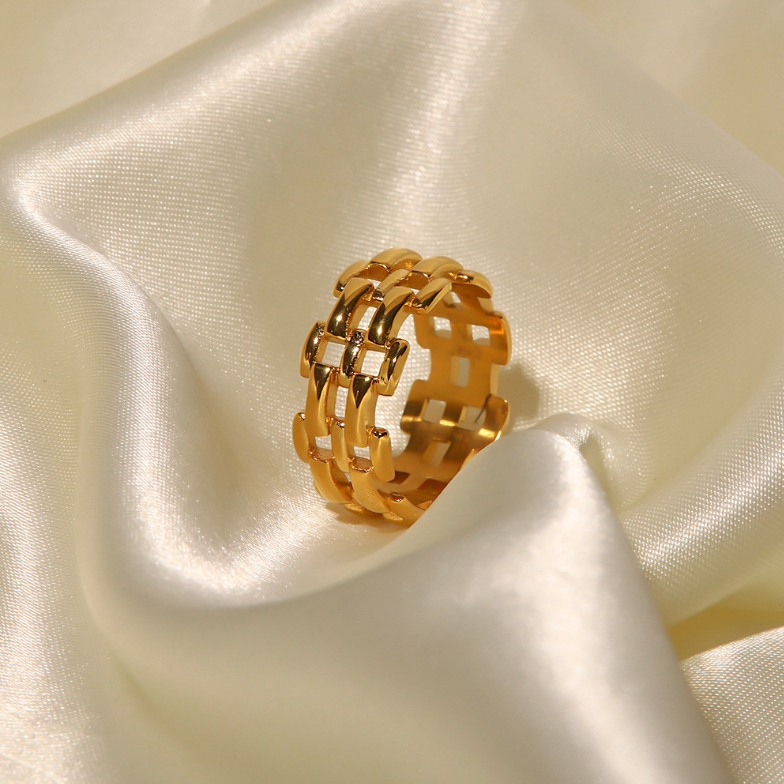 Golden mini statement rings for parties – lightweight (4.38g), sleek design, budget-friendly fashion jewelry - 3