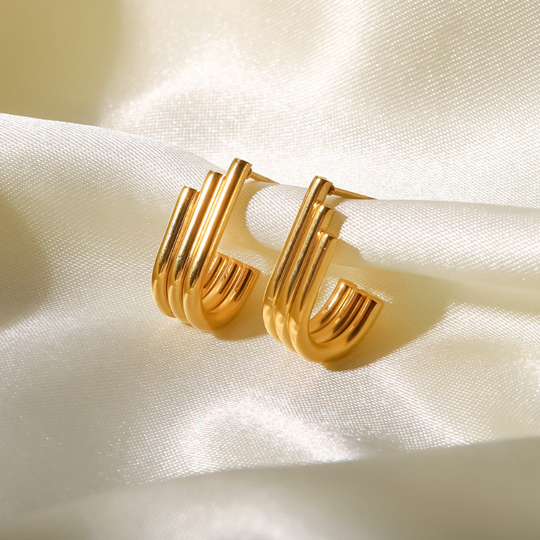 Hypoallergenic gold threader earrings (1.6cm) - minimalist jewelry for women 2