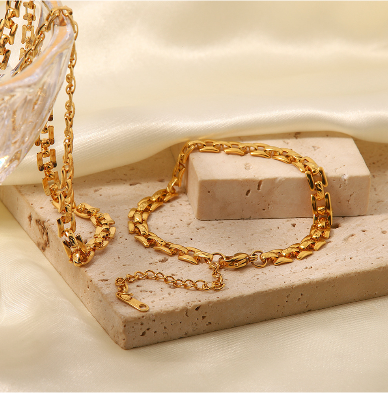 Minimalist gold necklace and bracelet set for women, thin lightweight chain jewelry 4