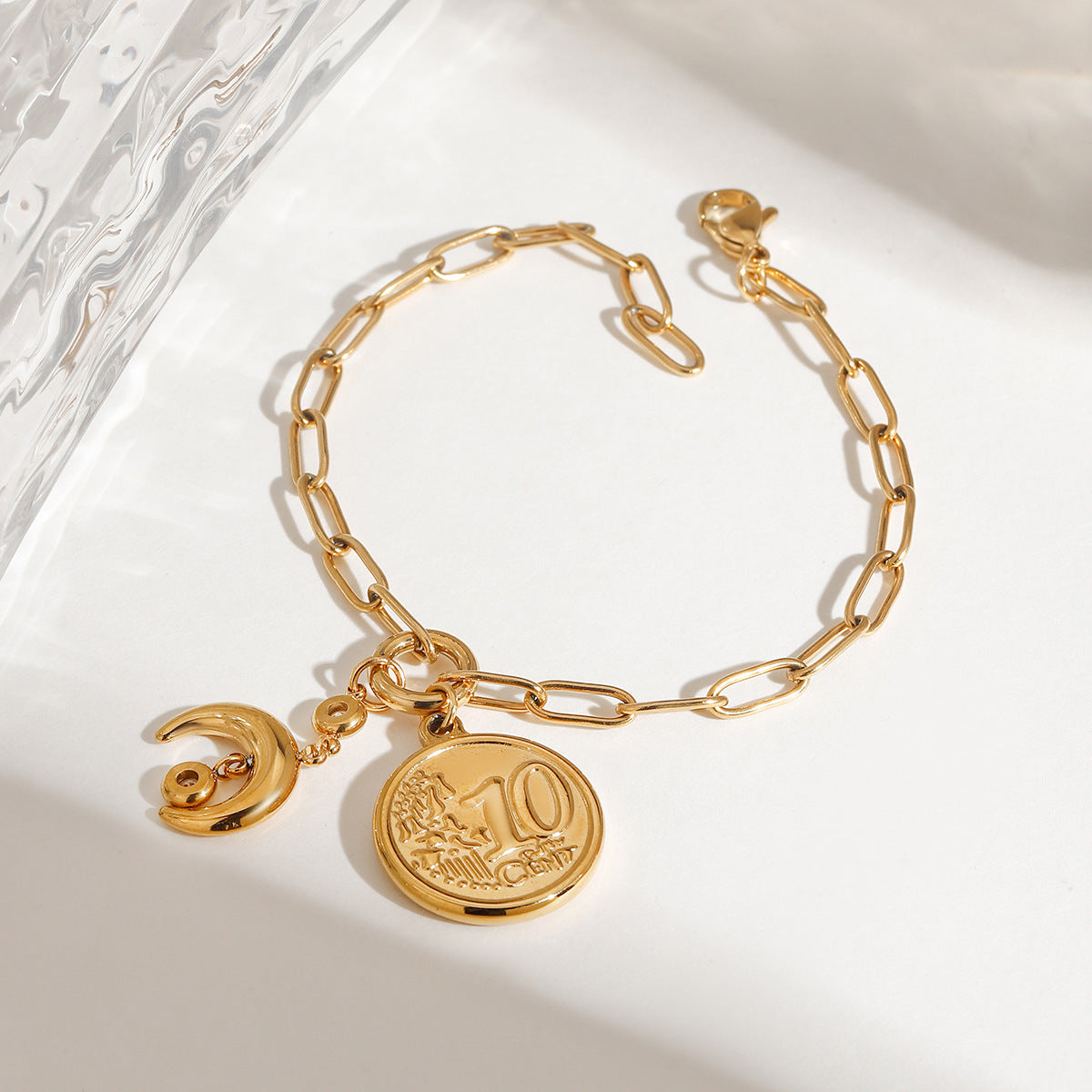 Gold round charm bracelet by Azra Accessories – bold 2.32cm charm with 20cm adjustable chain for everyday wear 4