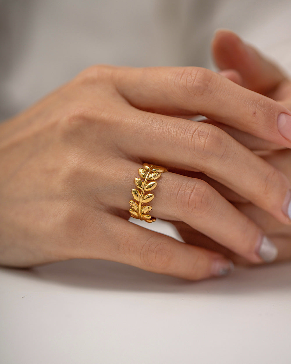 Adjustable gold leaf stackable rings set - feminine jewelry gift for women (3.76g) - 21