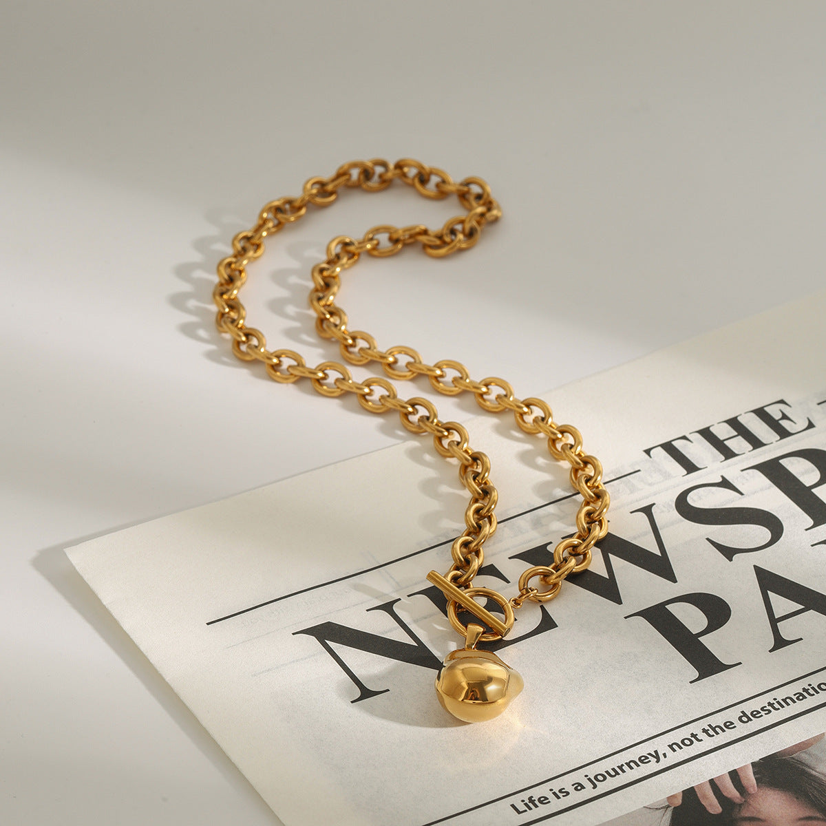 Stainless steel bold link chain necklace - 48cm length, 1.76cm width waterproof everyday jewelry | Arza Accessories 2