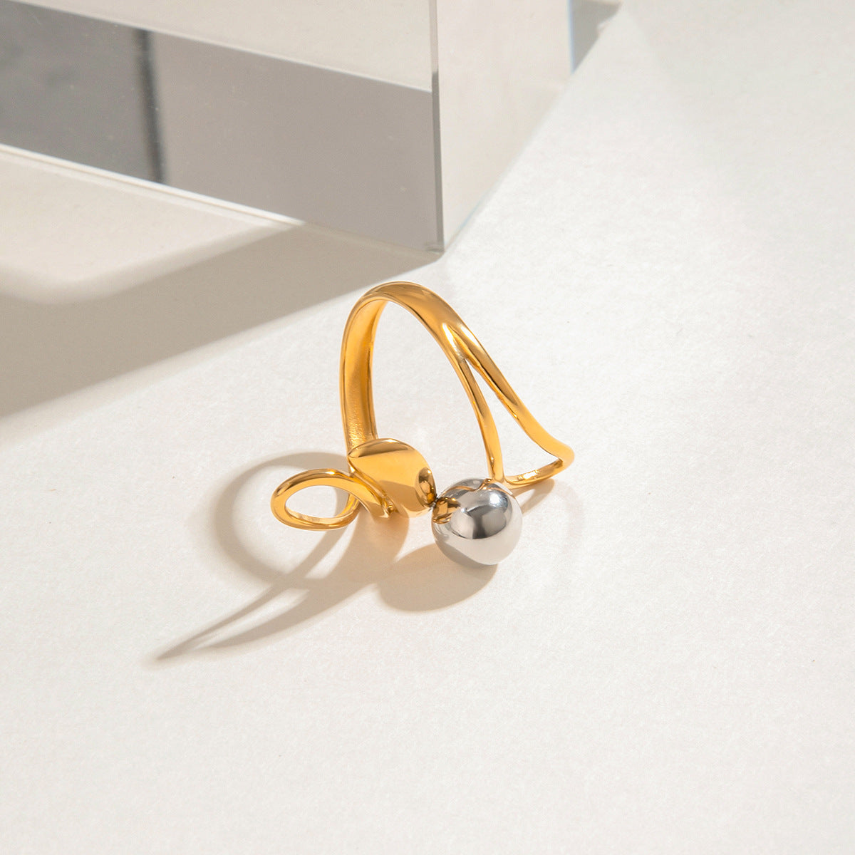 Chunky gold ring with gray pearl inlay, adjustable hypoallergenic statement jewelry for women-6