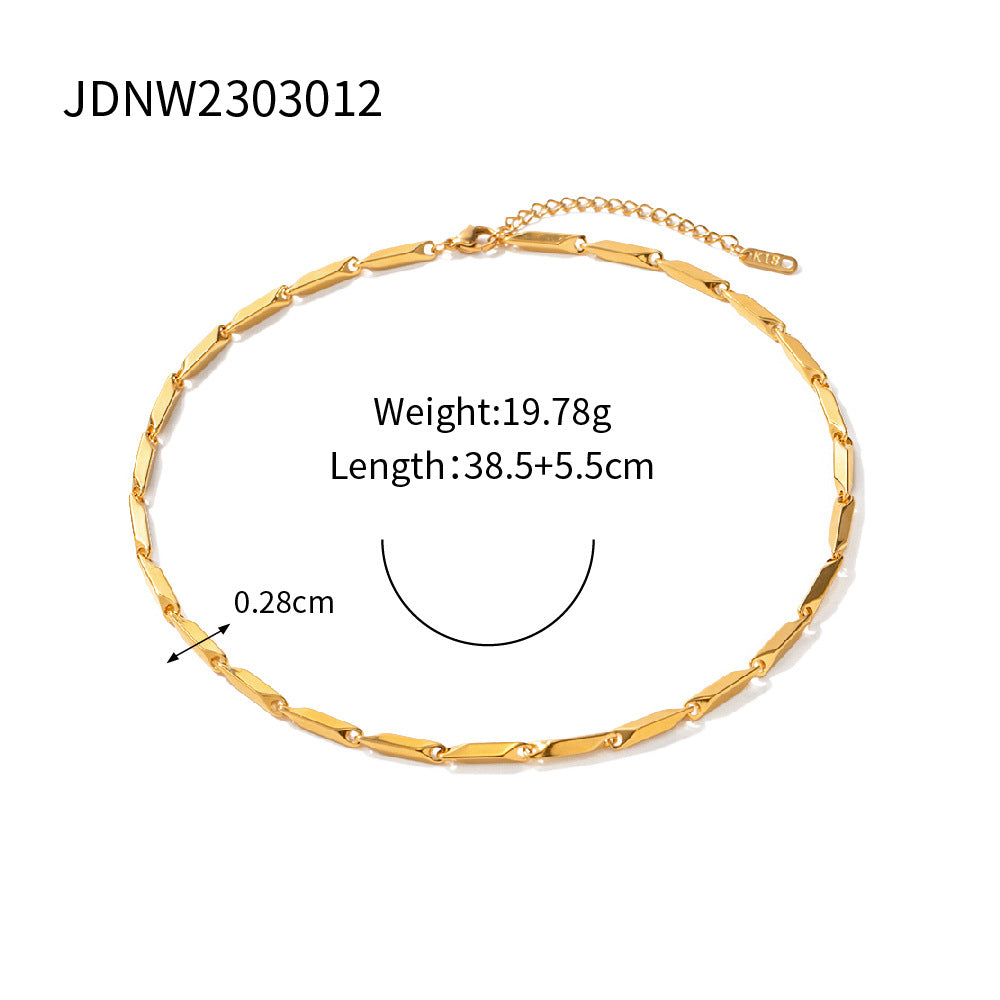 "Gold choker necklace for women, 17cm+5.5cm adjustable affordable everyday jewelry"

"Gold pendant-length necklace for women, 38.5cm+5.5cm adjustable stylish chain" 6