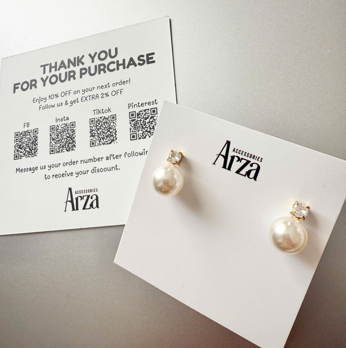 Gold-tone stainless steel pearl stud earrings, 1.4cm diameter with 0.99cm pearl, waterproof and hypoallergenic 69