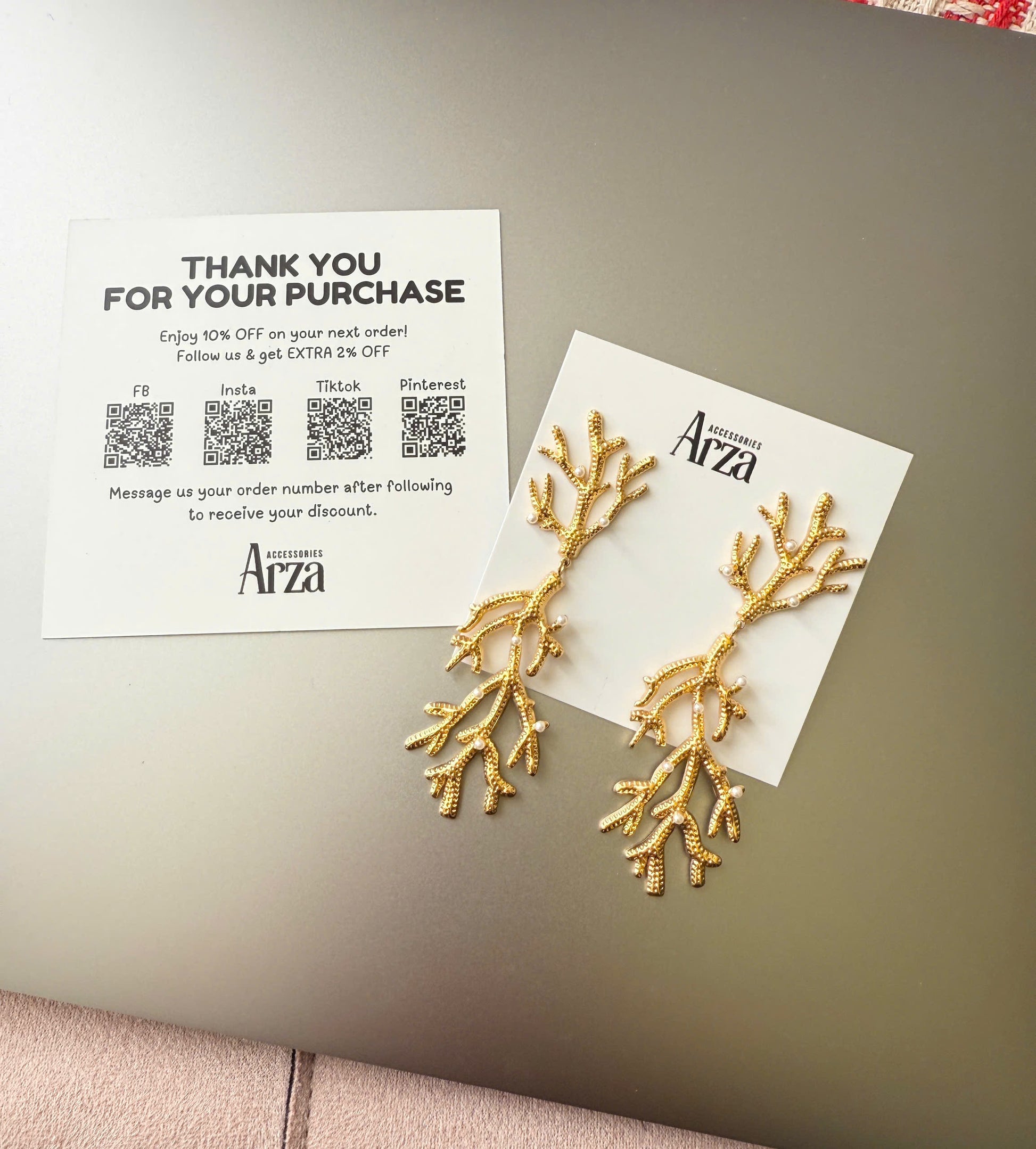 Bold customizable gold chunky statement ring for women – trendy everyday and party jewelry by Arza Accessories 32