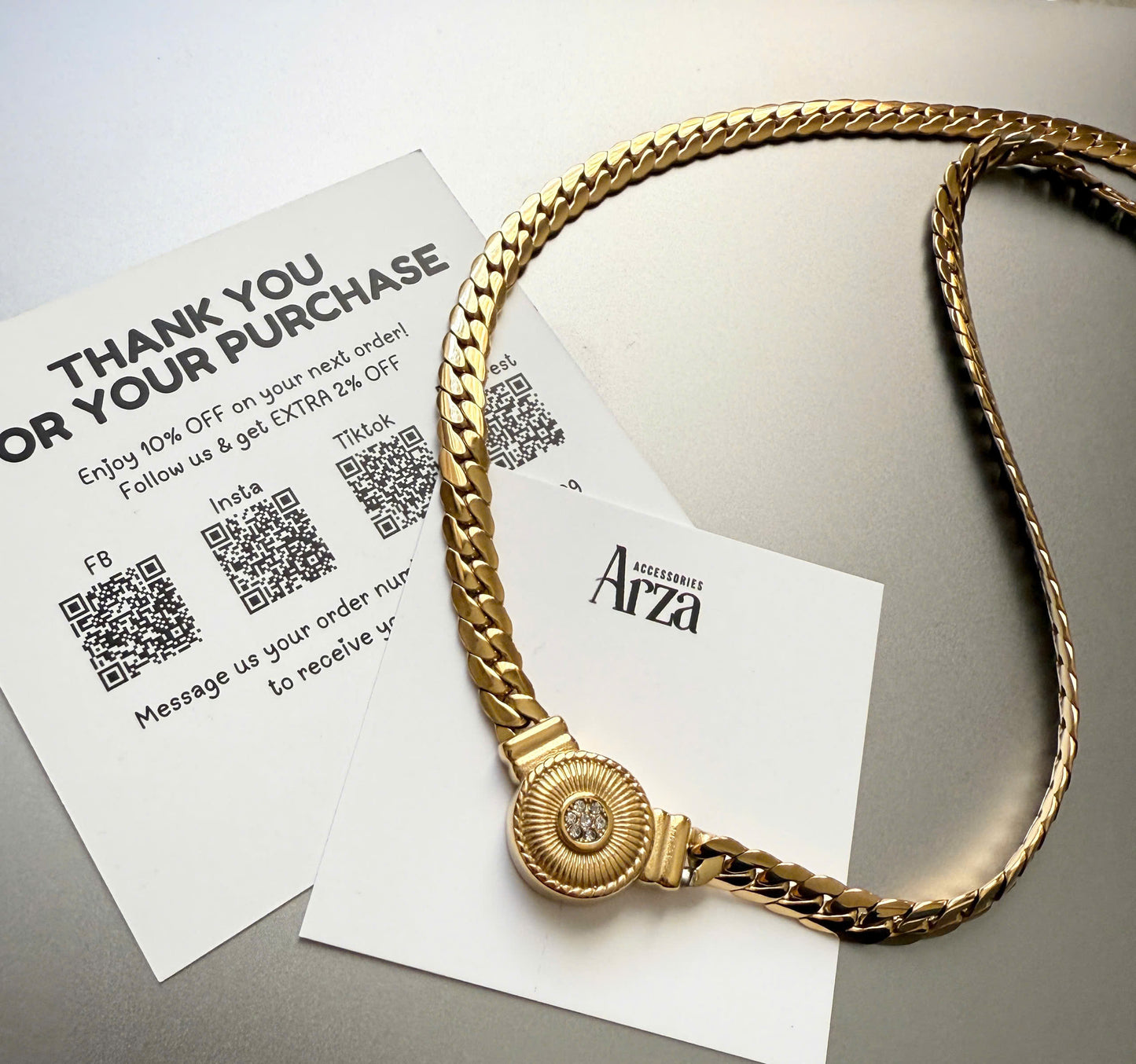 Gold Tone Stainless Steel Round Pendant Choker Necklace _ Trendy Minimalist Everyday & Party Jewelry _ Arza Accessories