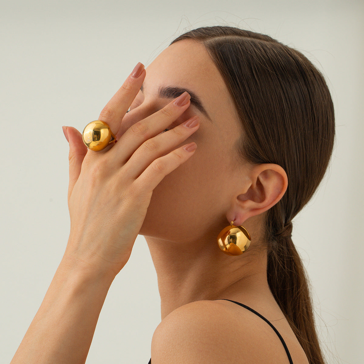 Chunky gold statement ring with bold round design (2.74cm width, 1.8cm inner diameter) - everyday and party jewelry by Arza Accessories Australia - 4
