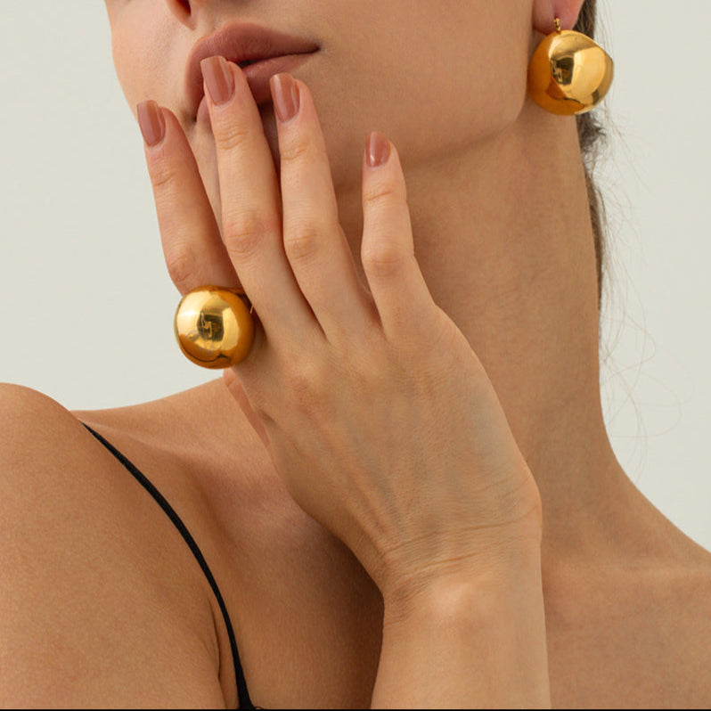 Chunky gold statement ring with bold round design (2.74cm width, 1.8cm inner diameter) - everyday and party jewelry by Arza Accessories Australia - 6