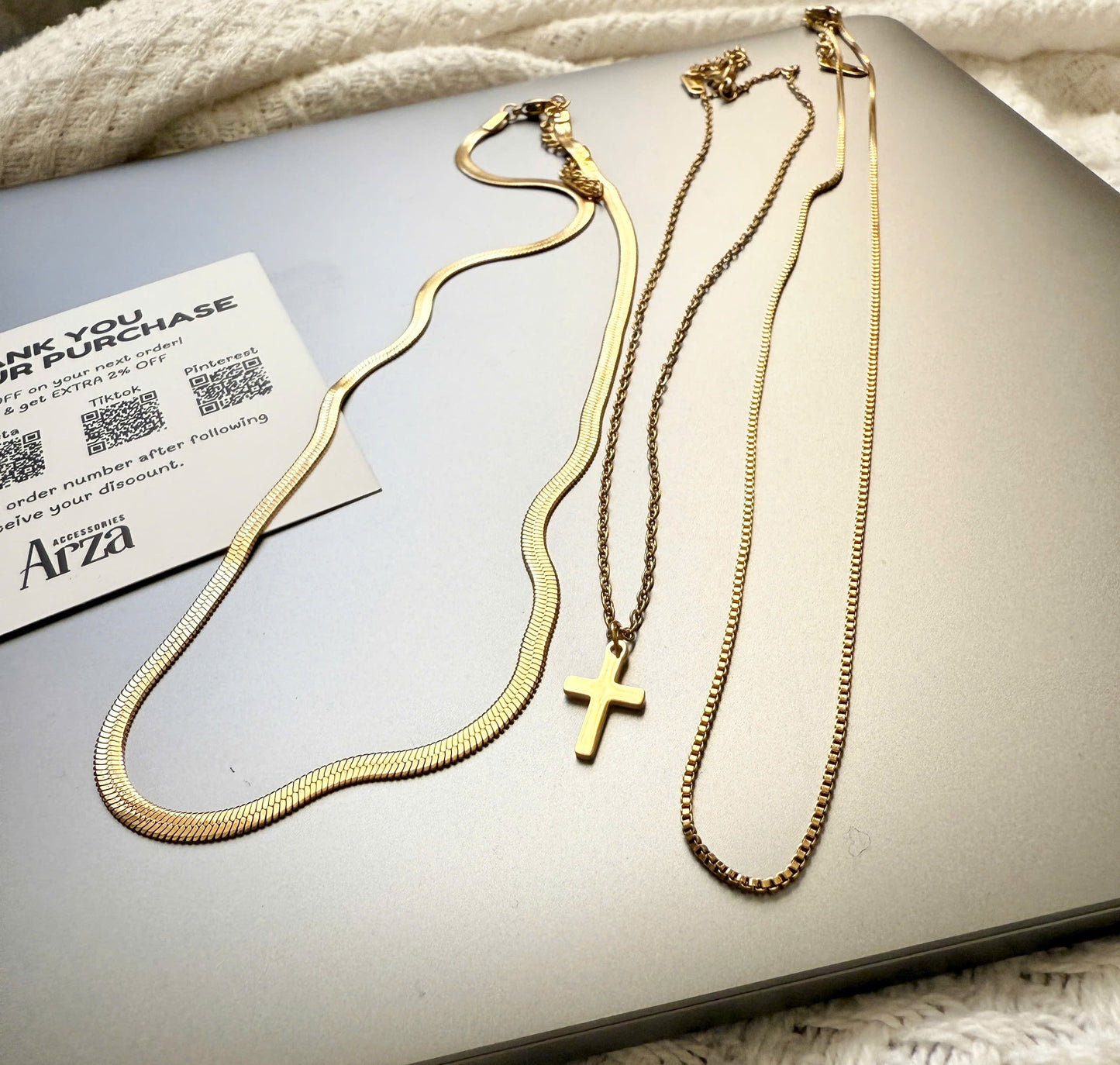 Gold Pendant Necklaces for Women for Everyday Wear and Party Simple Cross Design | Arza Accessories