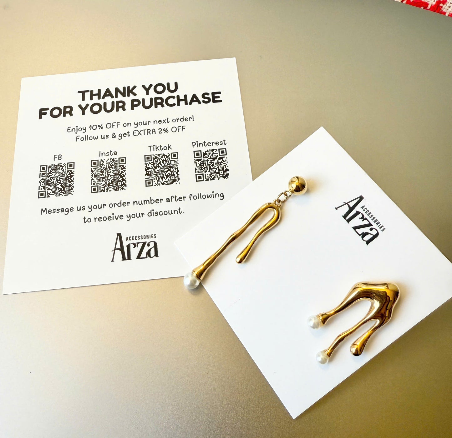 Asymmetrical Pearl Drop Earrings for Women - Elegant White Pearl & Gold-Tone Stainless Steel Dangling Jewelry, Lightweight 5.25g Hypoallergenic Design for Special Occasions | Arza Accessories
