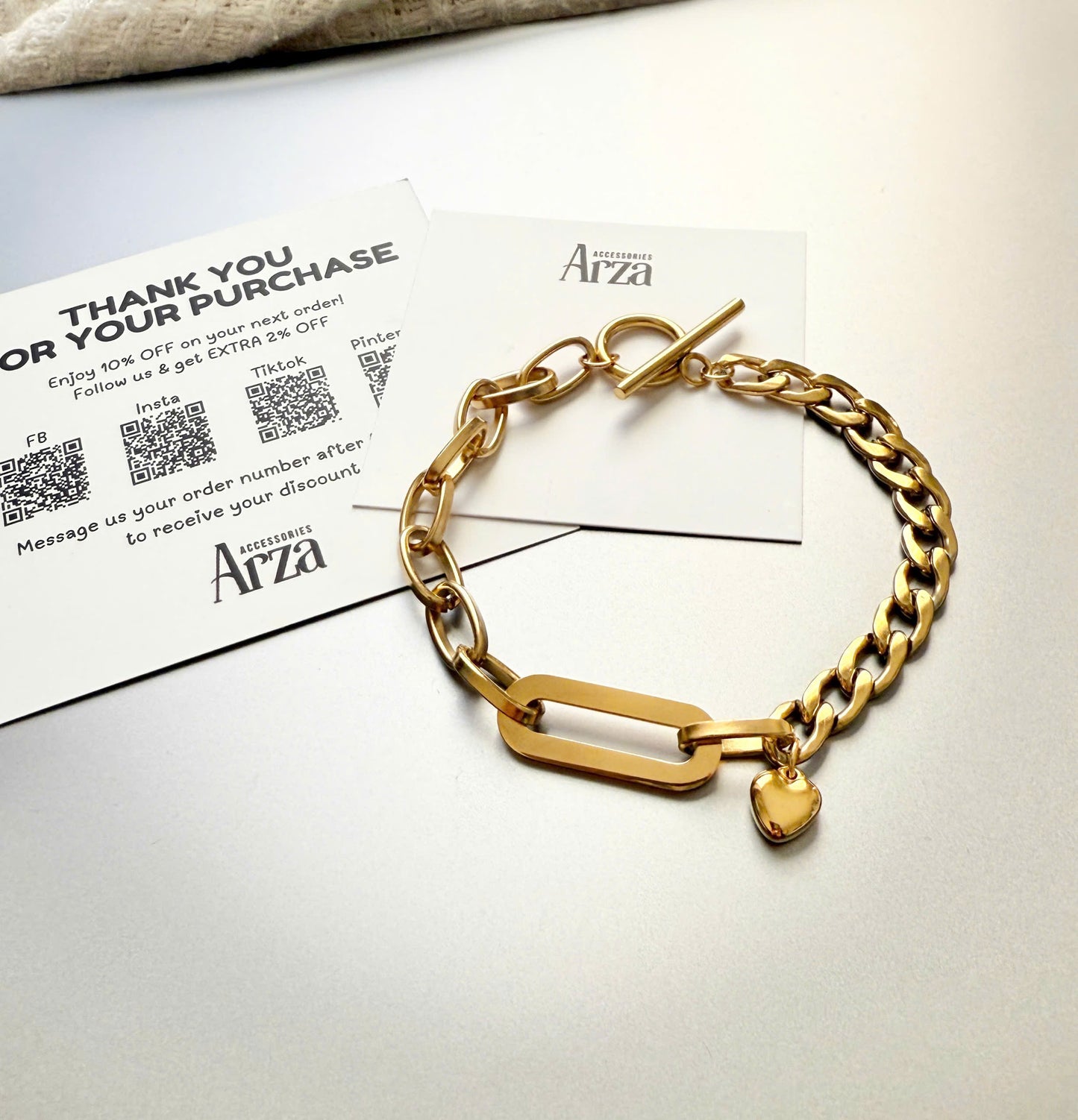 Minimalist Gold Chain Bracelet for Women - Lightweight Adjustable Everyday Jewelry - Arza Accessories