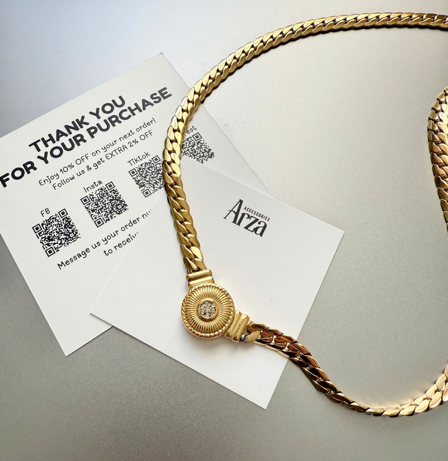 Gold Tone Stainless Steel Round Pendant Choker Necklace _ Trendy Minimalist Everyday & Party Jewelry _ Arza Accessories
