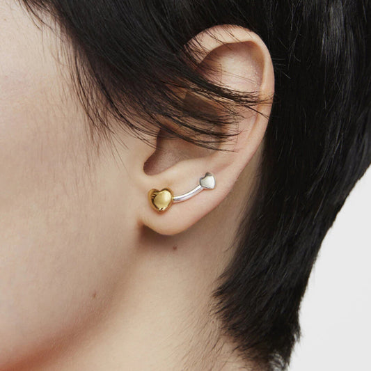 Gold and silver two-tone heart earrings for women, hypoallergenic 0.75cm design for sensitive ears1