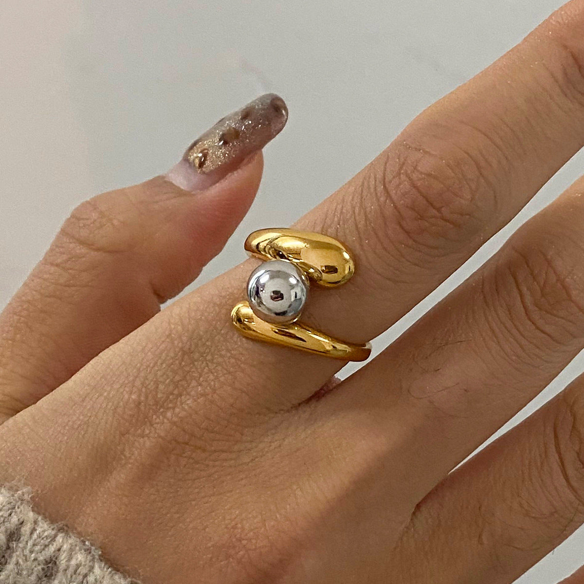 Adjustable gold statement ring with gray pearl inlay - chunky waterproof jewelry for women (4.7g)-1