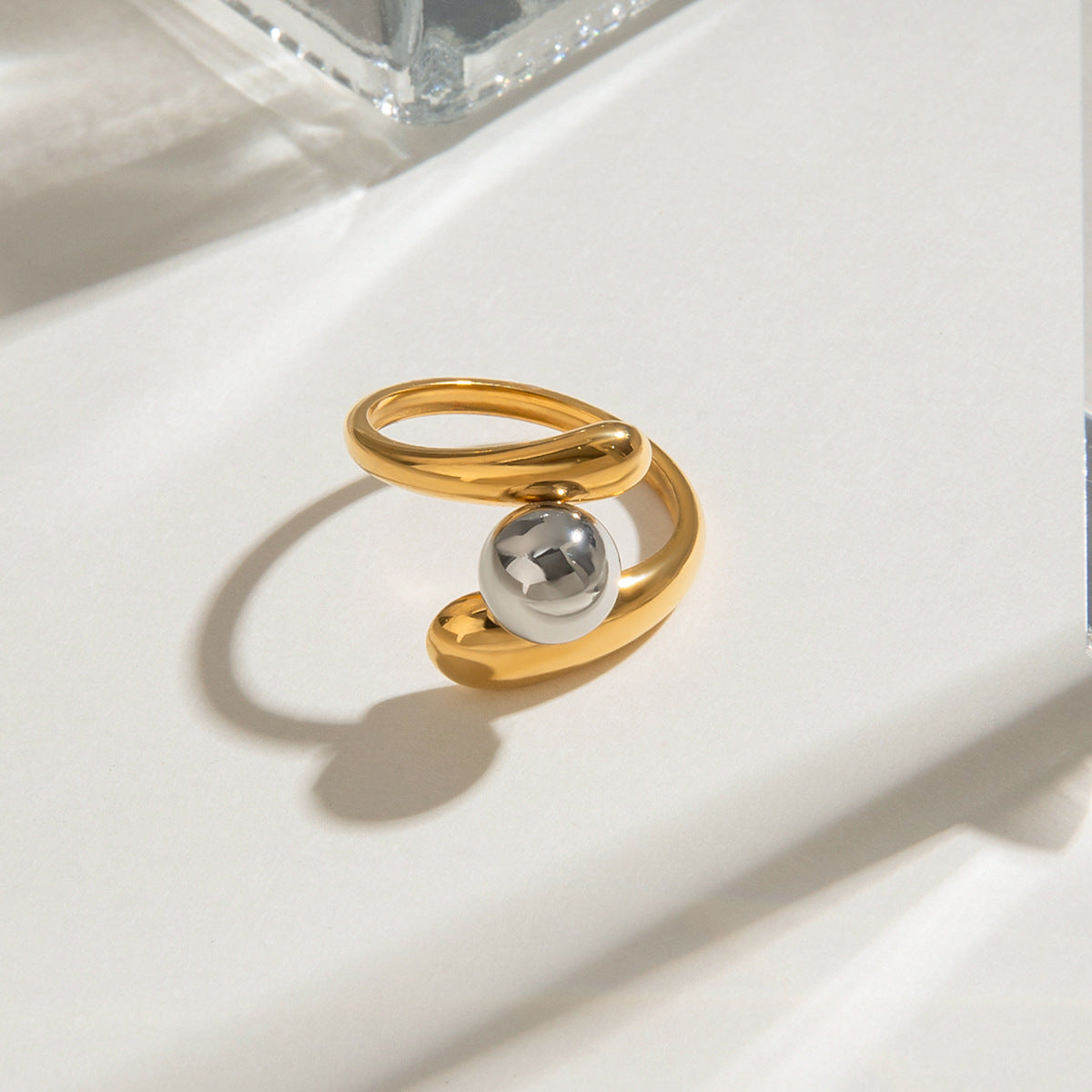 Adjustable gold statement ring with gray pearl inlay - chunky waterproof jewelry for women (4.7g)-2