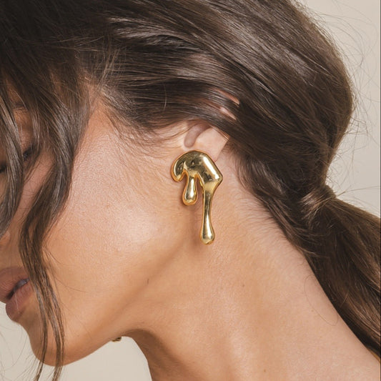 Gold-tone stainless steel asymmetrical huggie earrings, 3.43cm with 2.04cm drop, modern everyday jewelry 1