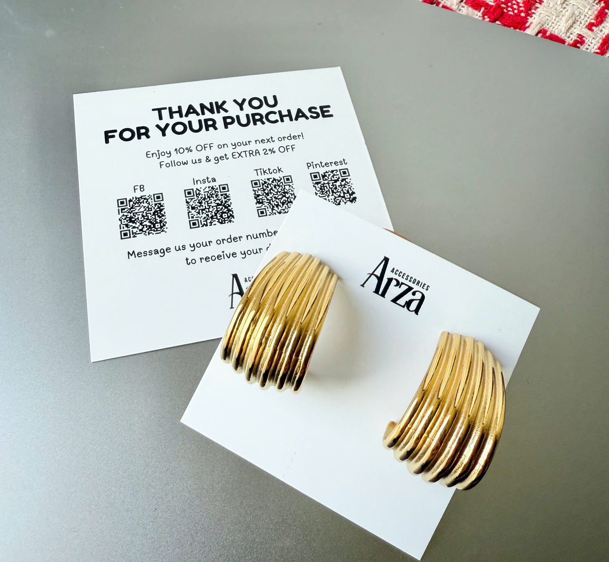 Gold-tone stainless steel geometric statement earrings, 2.76cm, lightweight and hypoallergenic. 81