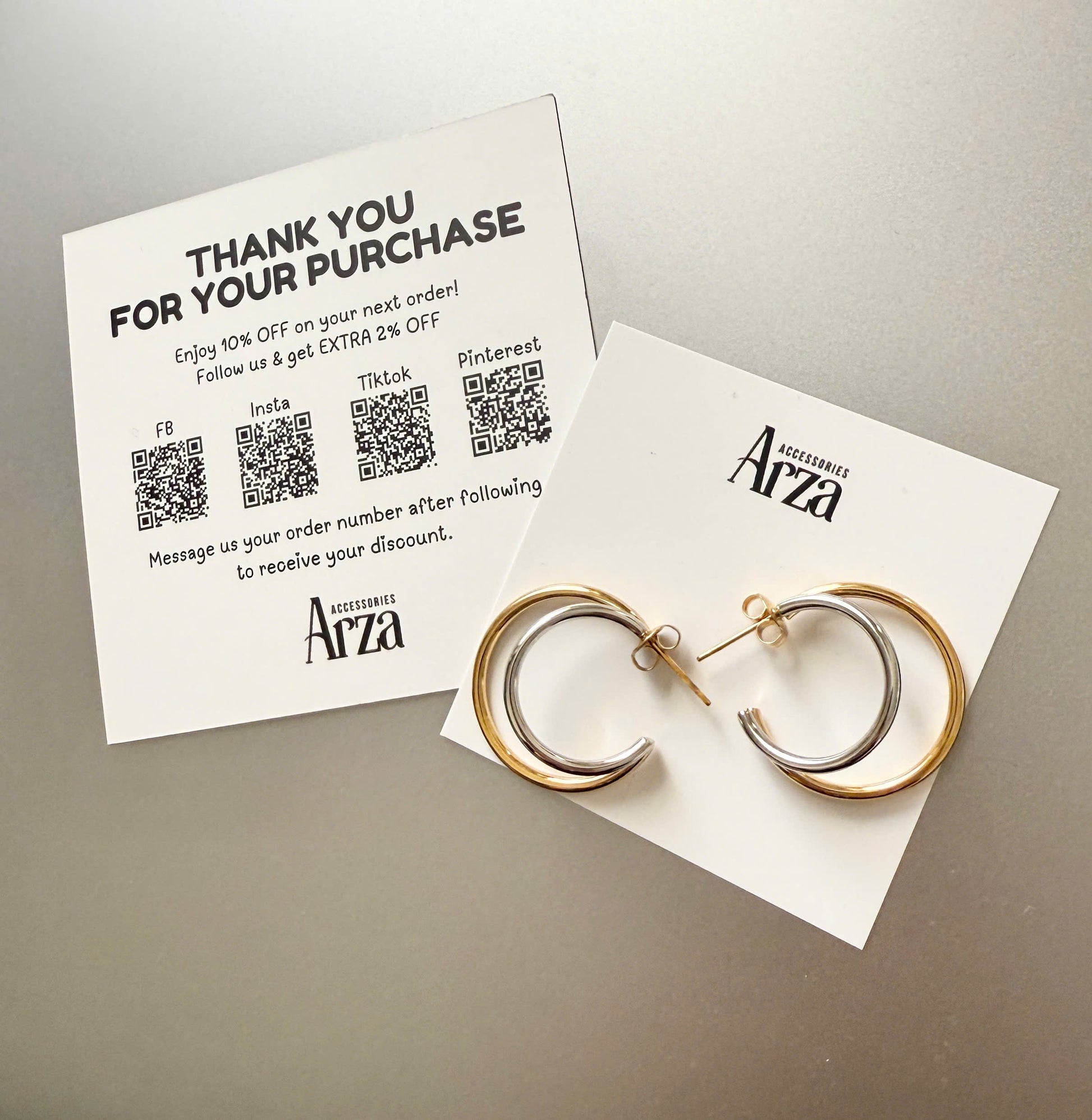 Gold-tone stainless steel double hoop earrings, 2.6cm diameter, ultra-lightweight 5.19g 15