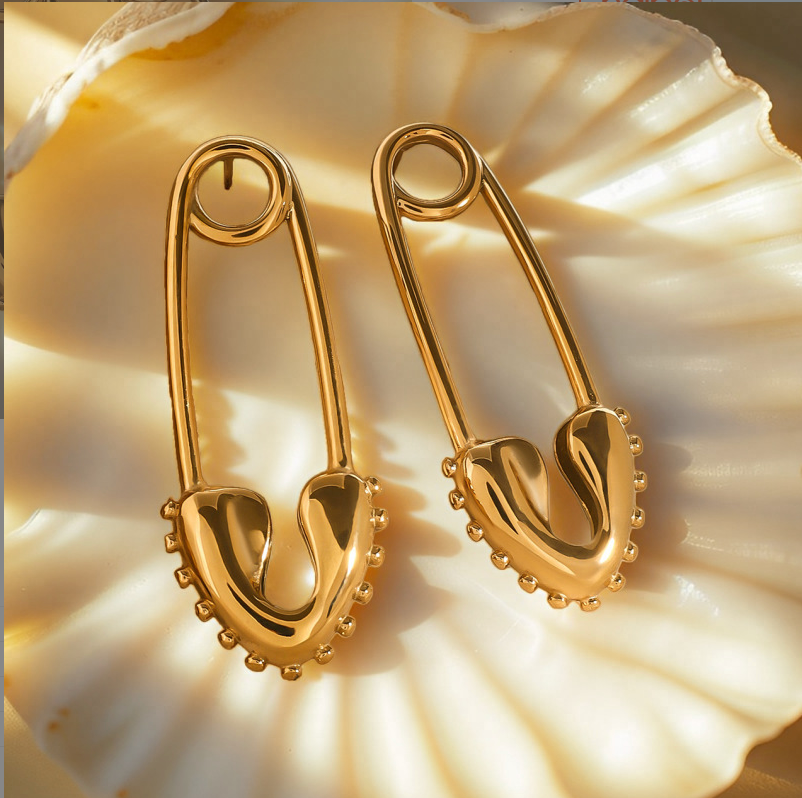 Gold-tone stainless steel minimalist safety pin earrings, 5.51cm length, edgy everyday jewelry 40