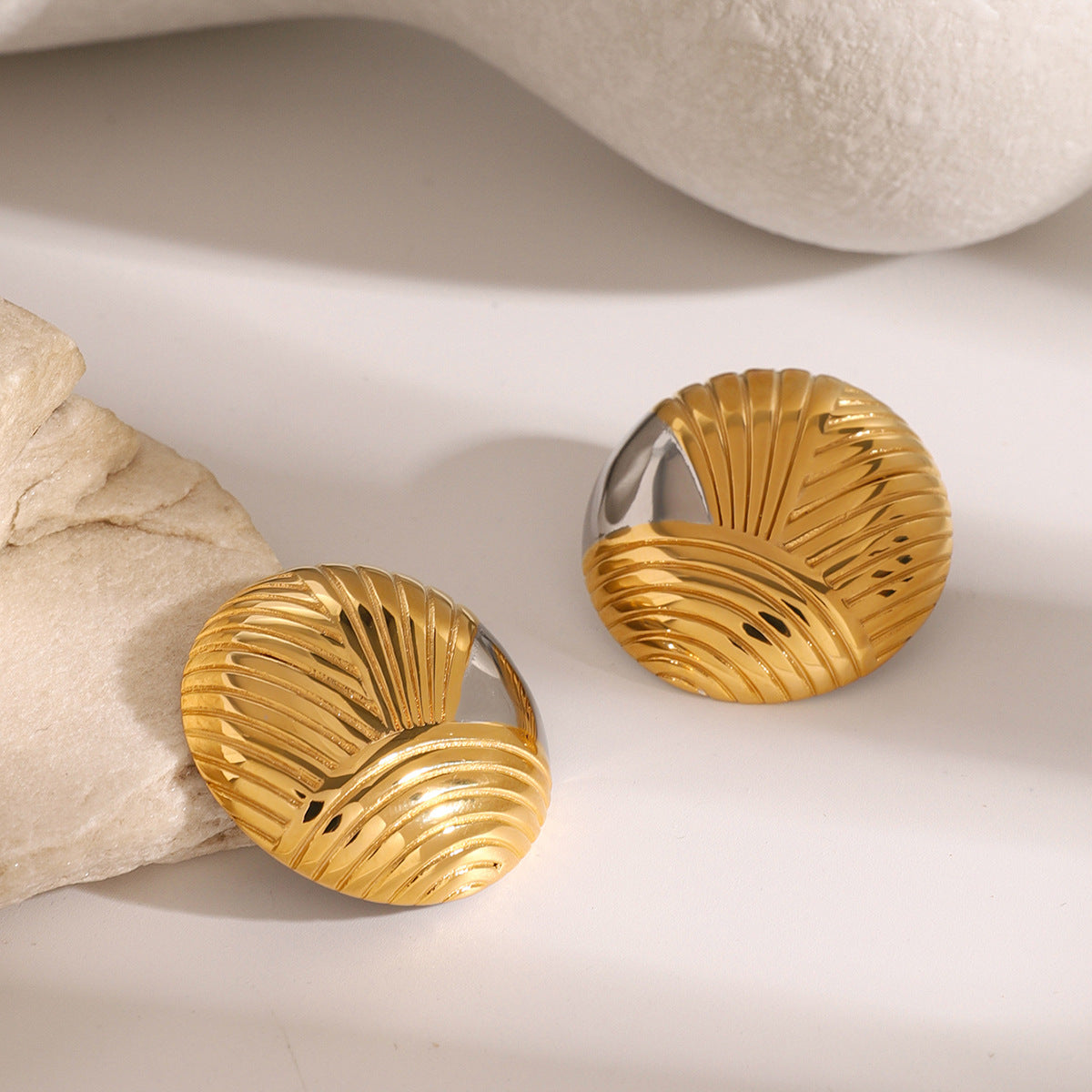 Gold-tone stainless steel square statement earrings, 3.1cm, lightweight and hypoallergenic. 6