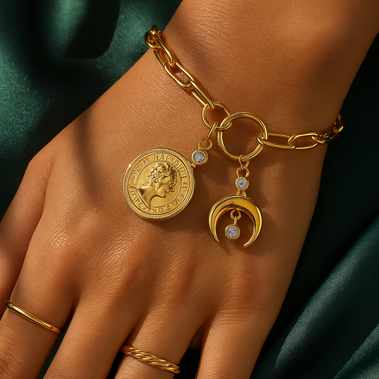 Gold round charm bracelet by Azra Accessories – bold 2.32cm charm with 20cm adjustable chain for everyday wear 1