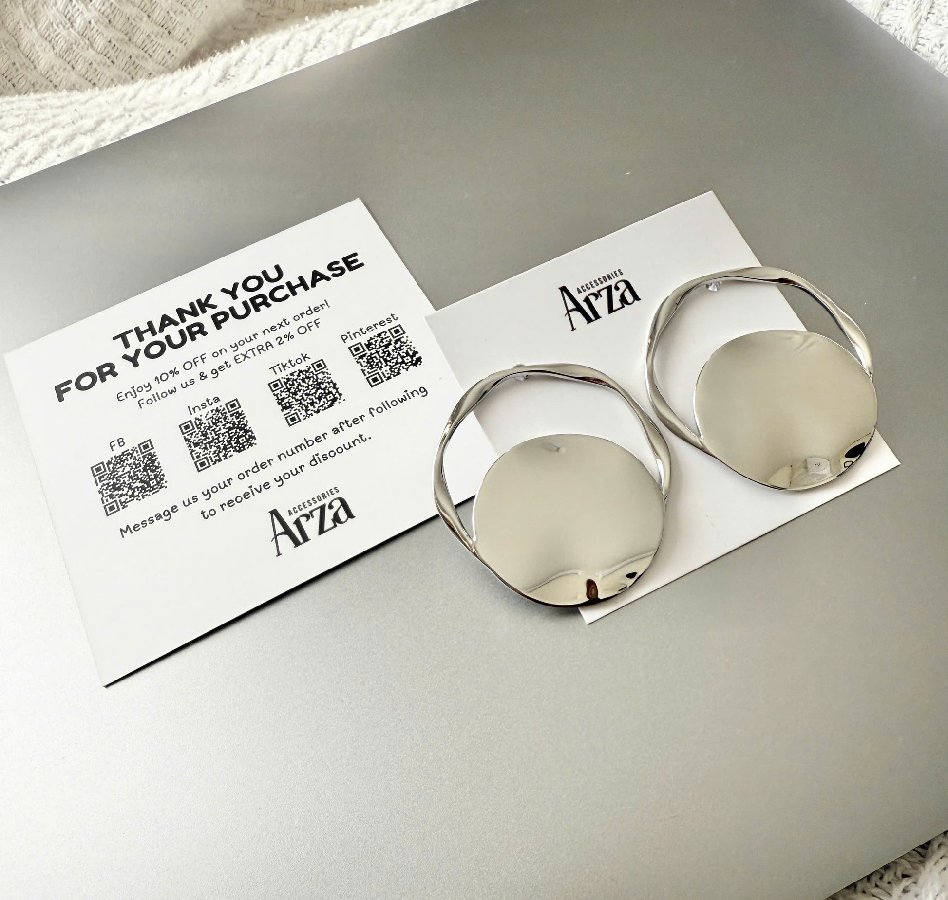 Minimalist silver-tone hoop earrings 4.19cm, lightweight stainless steel waterproof jewelry for everyday wear | Arza Accessories Australia - 1 2