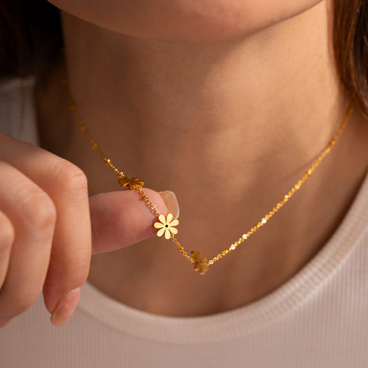 Gold floral charm necklace for women, lightweight adjustable everyday jewelry 1