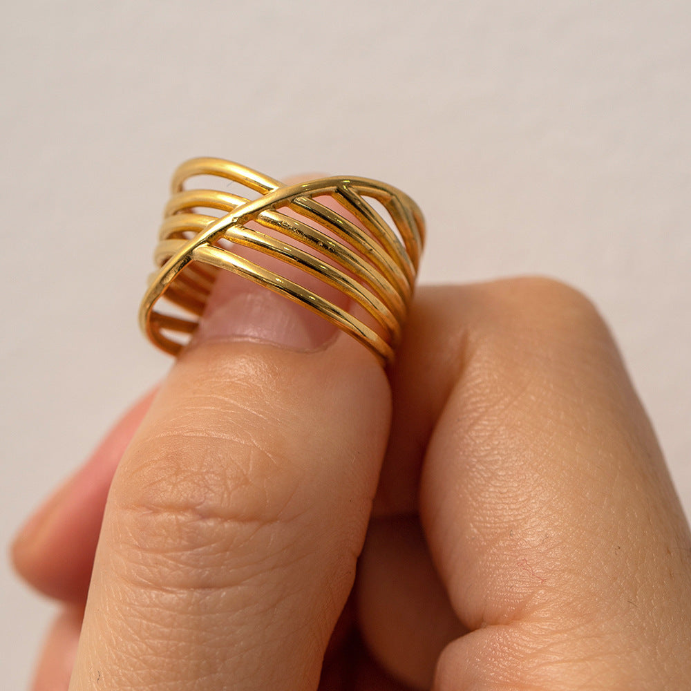 Trendy chunky gold ring with diagonal stripe design - adjustable statement jewelry for everyday wear (2.92g)-2