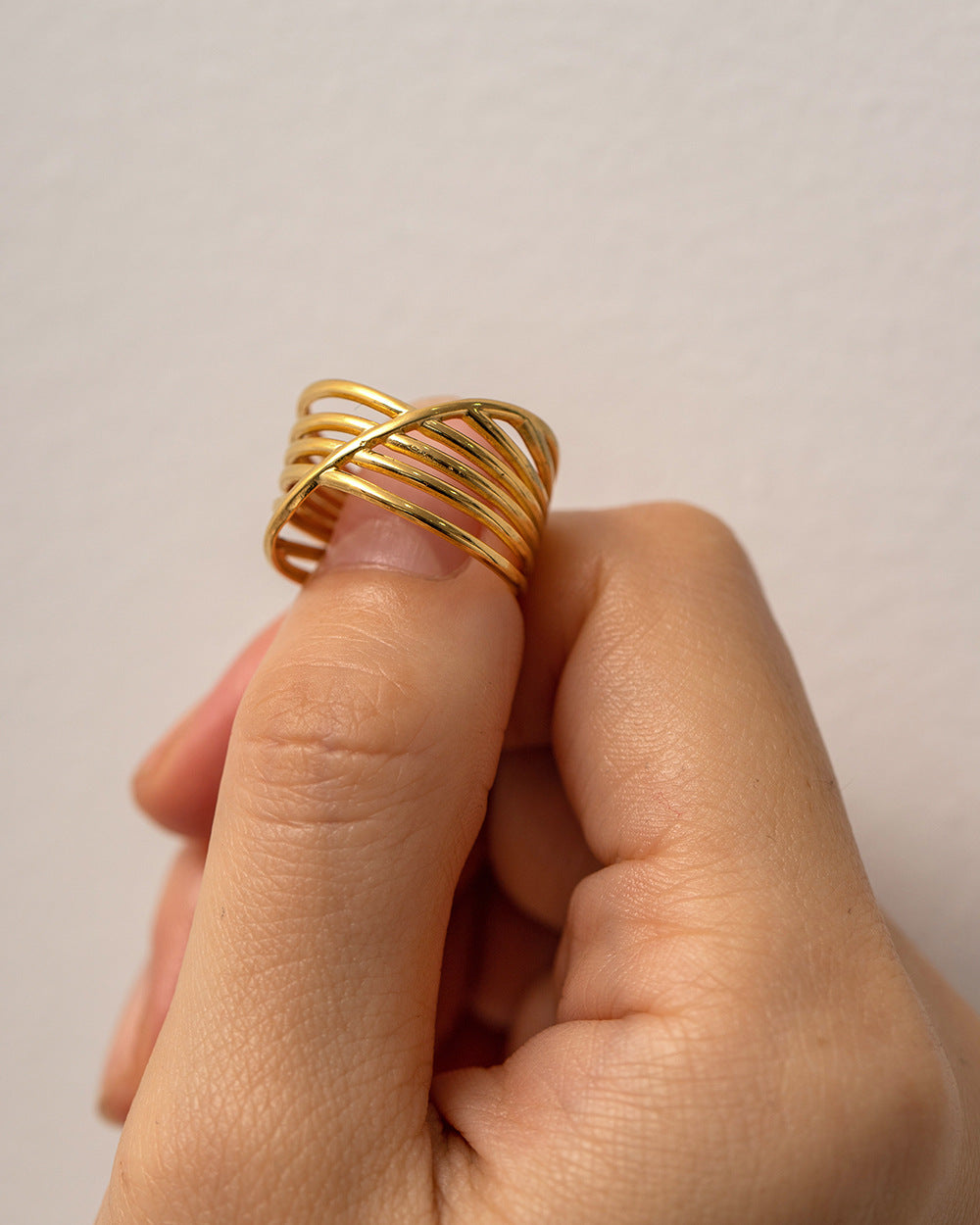 Trendy chunky gold ring with diagonal stripe design - adjustable statement jewelry for everyday wear (2.92g)-5