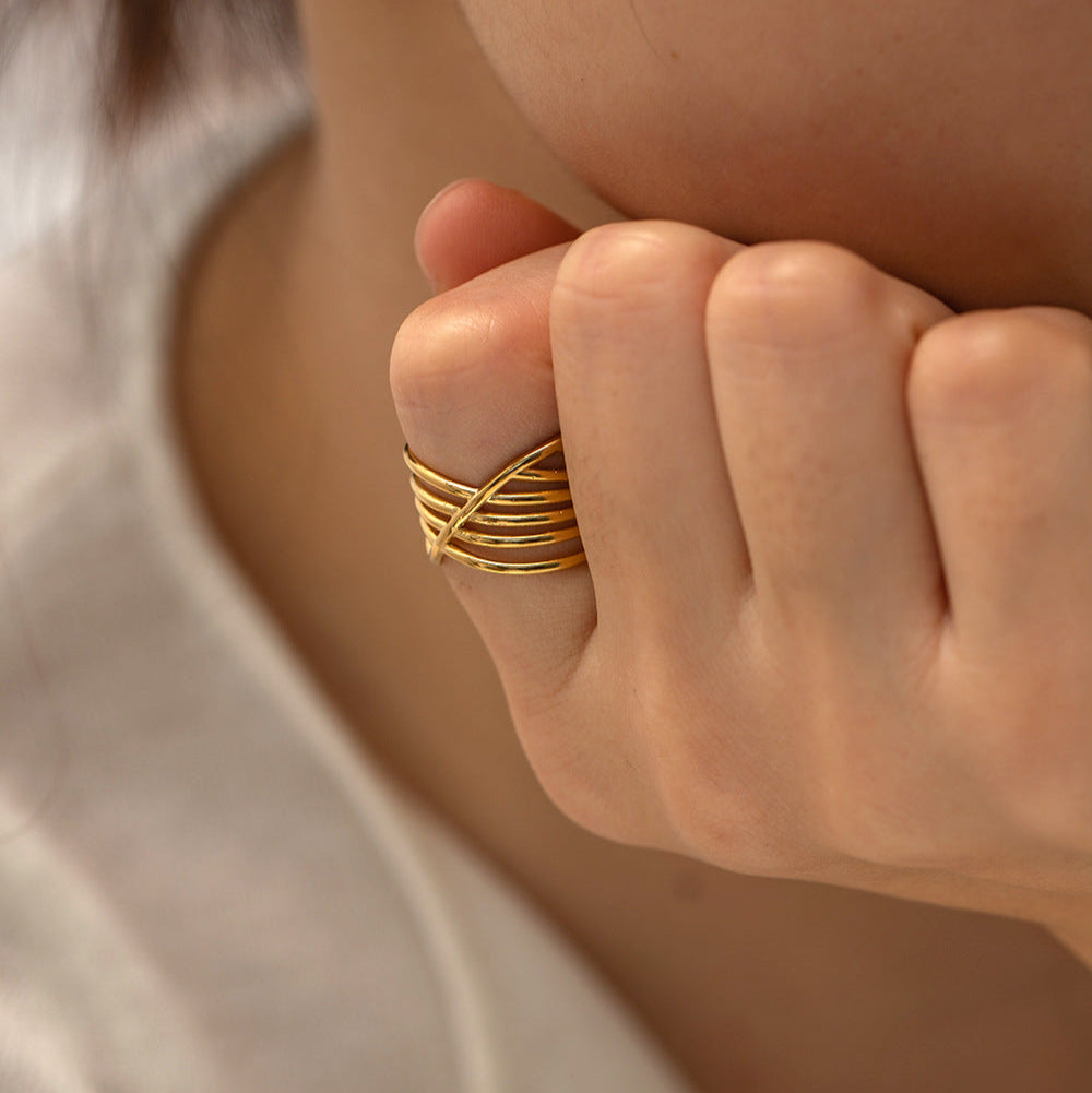 Trendy chunky gold ring with diagonal stripe design - adjustable statement jewelry for everyday wear (2.92g)-8